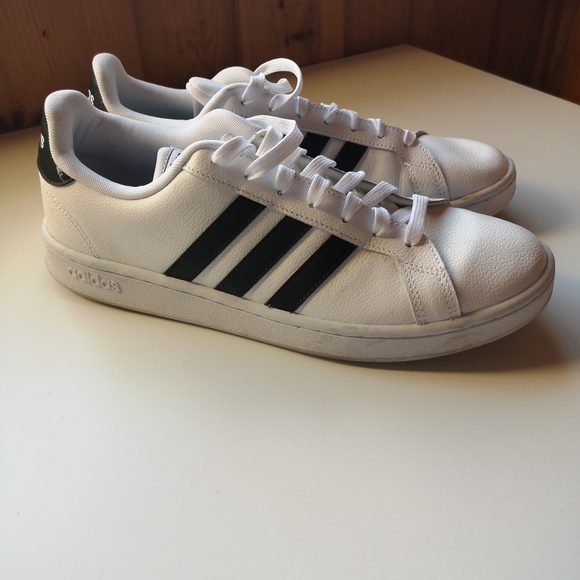 Adidas Grand Court Shoe - Picture 5 of 5